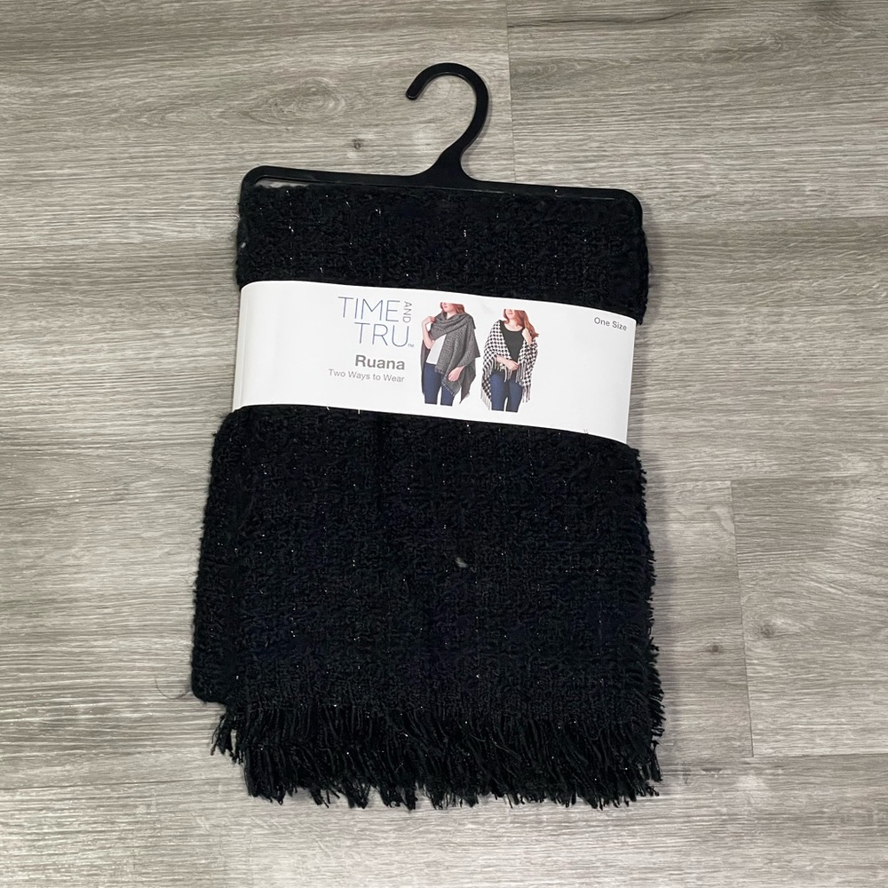 Black Scarf